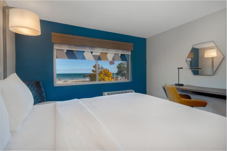 Bedroom 4, Holiday Inn Express & Suites OSCODA, Iosco