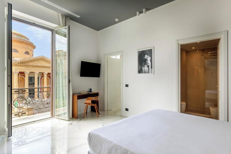 Bedroom 3, Palazzo Sovrana, Palermo