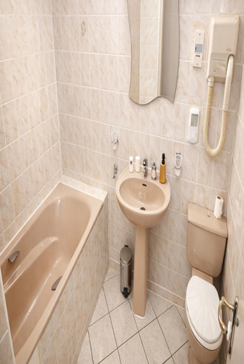 Bathroom 3, Hotel Le Saint Martin, Haute-Marne