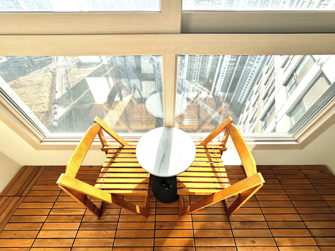 Others 5, The November Stay In Landmark, Yeonsu
