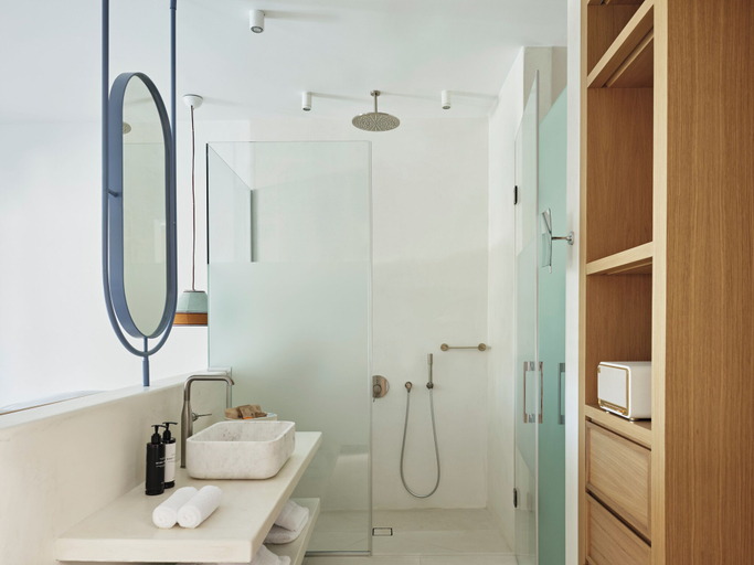 Bathroom 5, Myconian Sunrise Relais & Chateaux Hotel, South Aegean