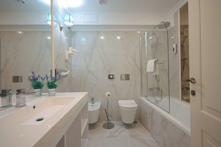 Bathroom 4, Old Town Boutique Hotel, Municipiul Bucuresti