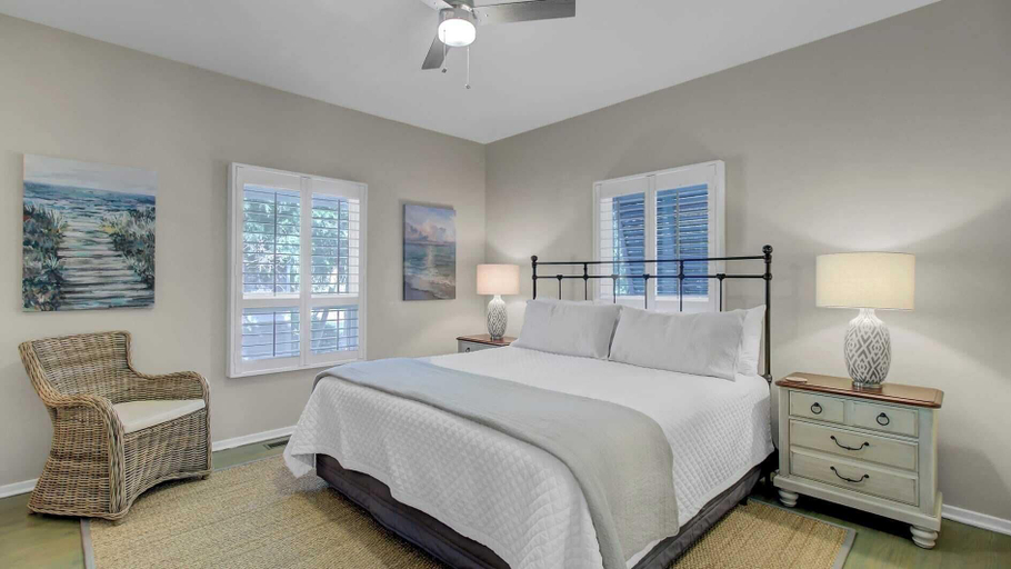 Bedroom 3, 3704 Cameron by Avantstay Pool Bar Multiple Balconies!, Charleston