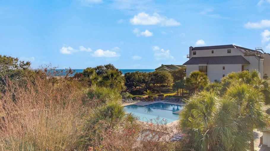 Exterior & Views 2, 314 C Shipwatch by Avantstay Oceanfront With Ocean View, Charleston