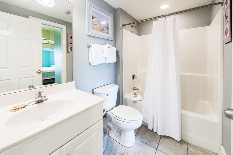 Bathroom 4, Majestic Beach Towers 2-603, Bay