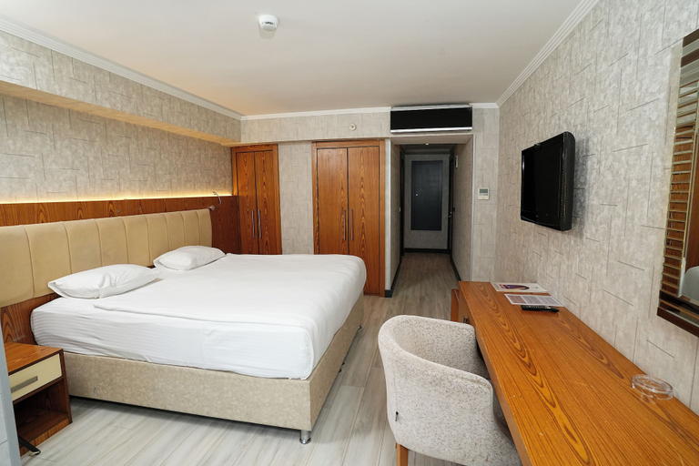 Bedroom 5, NK Hotel, Konak