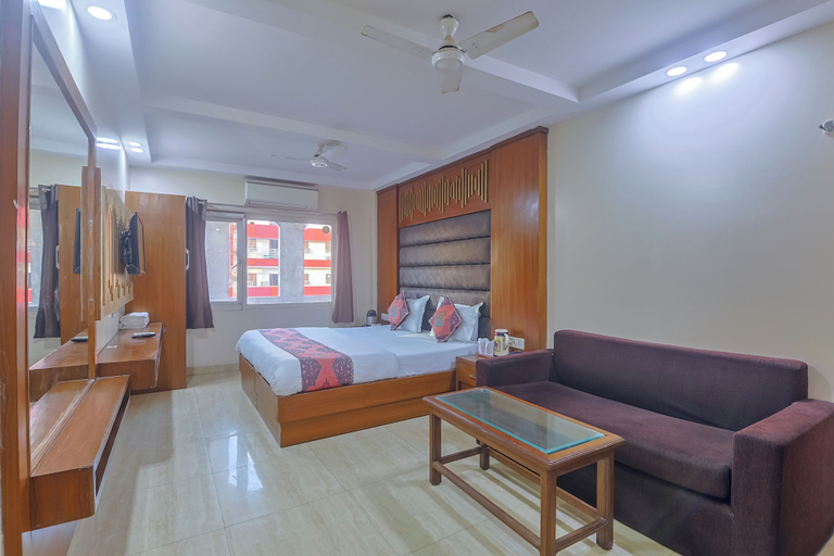 Others 5, Hotel Avtar At New Delhi Railway Station, Delhi