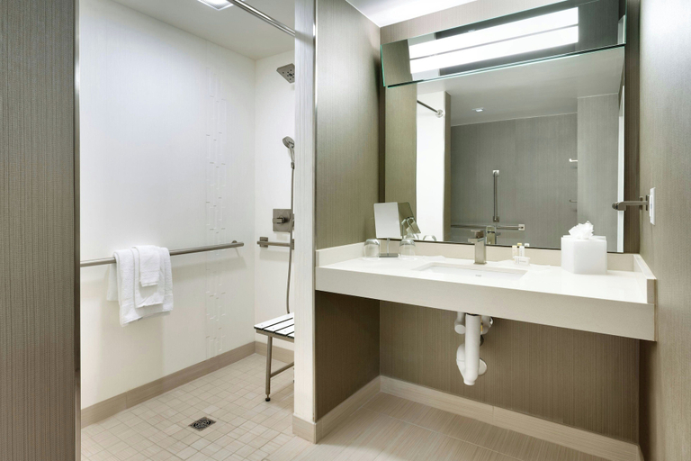 Bathroom 5, Courtyard by Marriott Los Angeles LAX/Hawthorne, Los Angeles