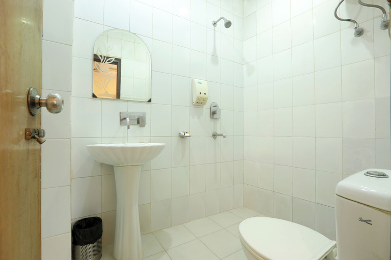 Bathroom 4, Castle Blue By Excellent Hospitality, Delhi