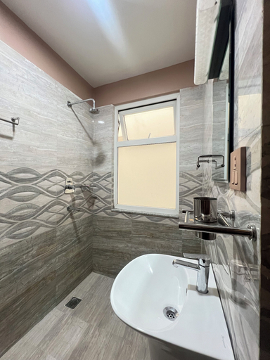 Bathroom 3, Shine Nepal Homestay, Bagmati