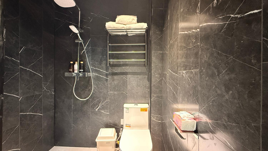 Bathroom 4, Chenshe Hotel Xiaonanmen Morning Market, Xi'an