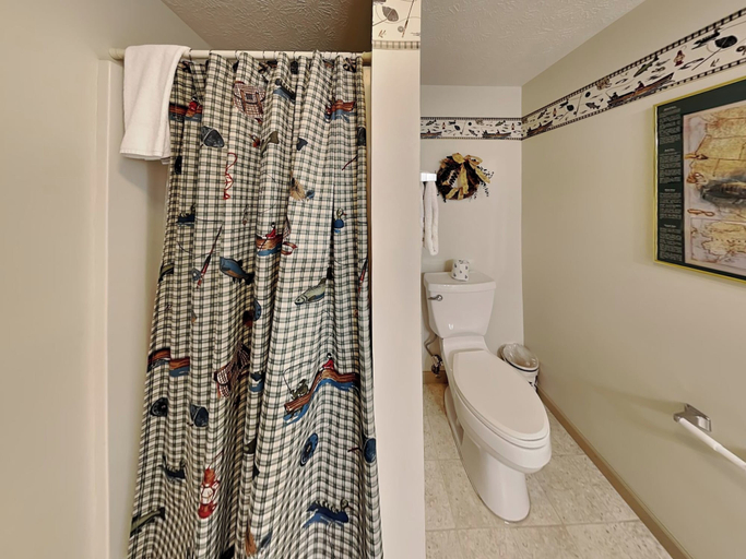 Bathroom 3, Westwind by Taylor Made Deep Creek, Garrett