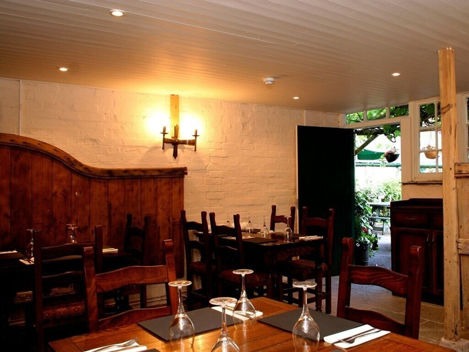 Food & Drinks 4, The Lamb Inn, Wiltshire