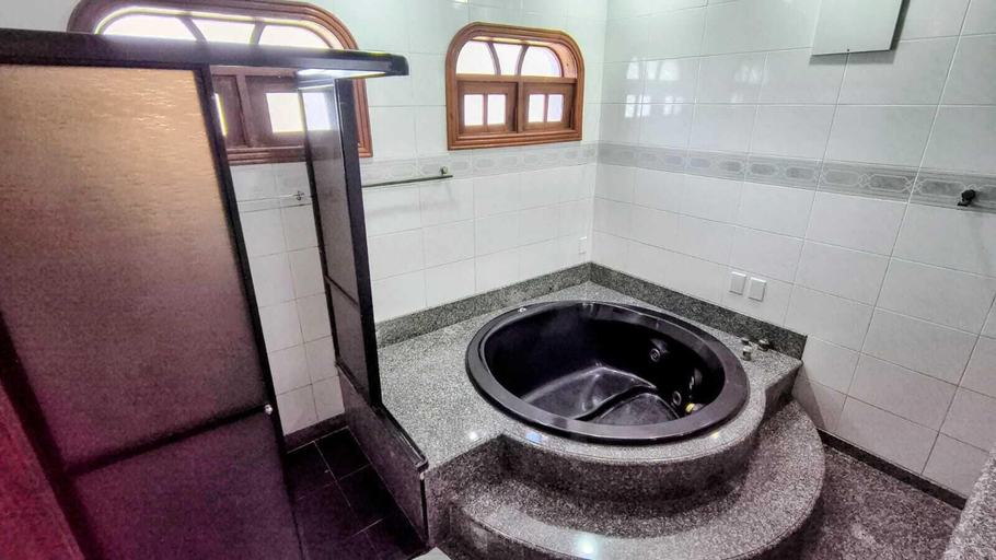 Bathroom 5, Pousada Baía dos Corais, Penha