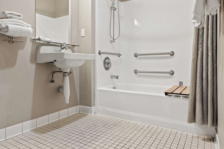 Bathroom 4, Motel 6 Ventura Beach, Ventura