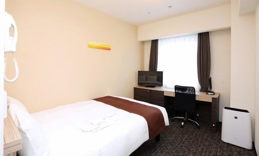 Bedroom 5, Smile Hotel Premium Osaka Hommachi, Osaka