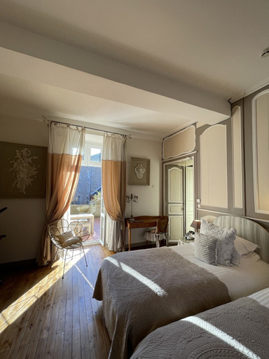 Bedroom 2, La Demeure, Côtes-d'Armor