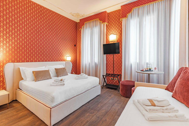 Bedroom 3, Ca' Morosini, Venezia