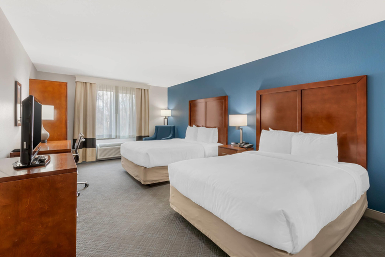 Bedroom 2, Comfort Inn & Suites Rifle, Garfield