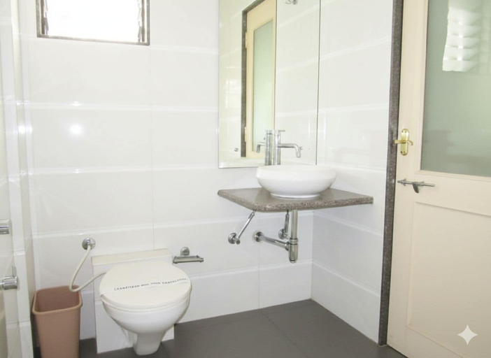 Bathroom 4, Hotel Sarita, Surat