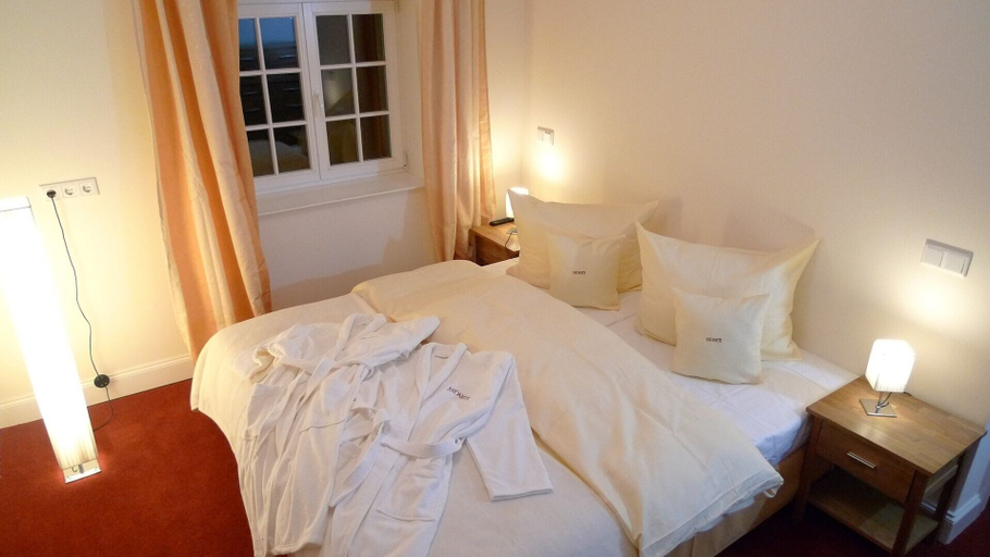 Bedroom 5, Andante Apartmenthotel, Kassel