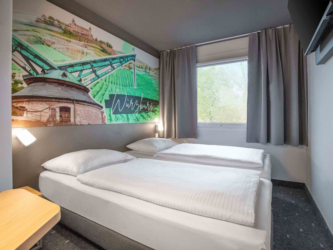 Bedroom 4, B&B HOTEL Würzburg-Ost, Würzburg