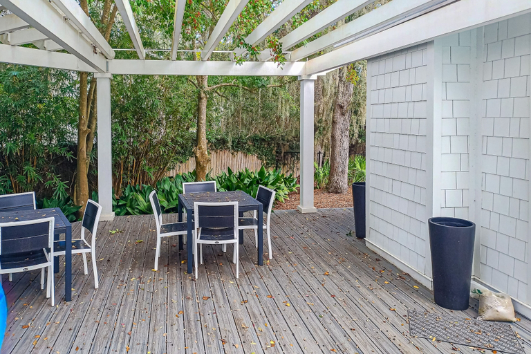 Outdoor dining, Lakefront Home With Private Pool & Outdoor Space for Entertaining, Glynn