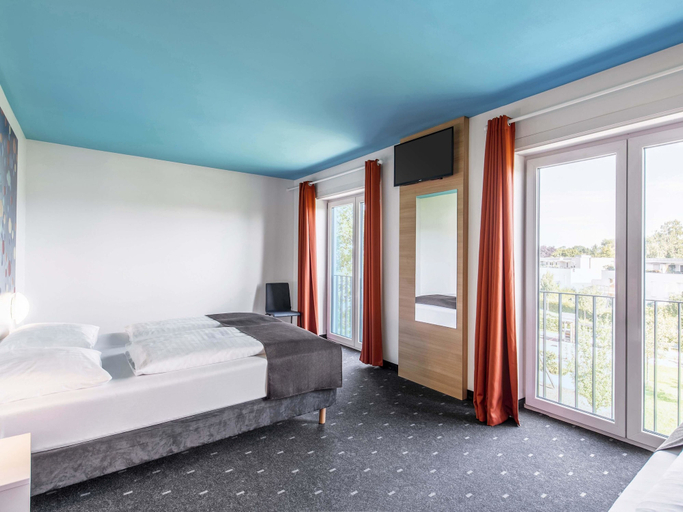Bedroom 4, B&B Hotel München City-Ost, München