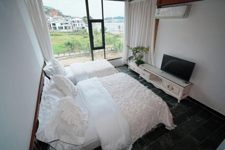 Bedroom 3, Guanhai Yayuan, Dali Bai