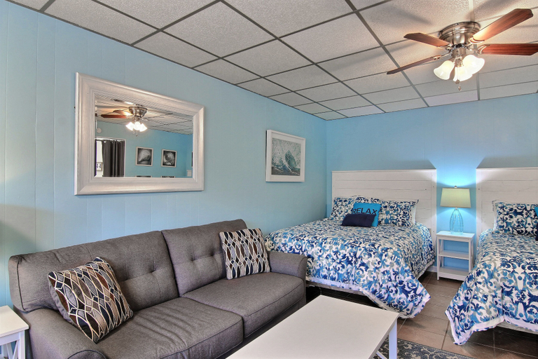Others 4, On the Half Shell by Silver Sands Vacation Rentals, Nueces