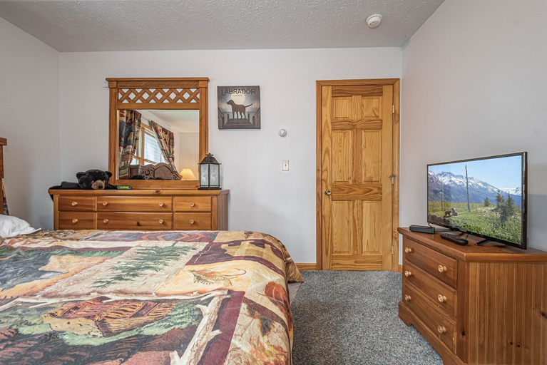 Bedroom 2, Black Bear Retreat by Taylor Made Deep Creek, Garrett