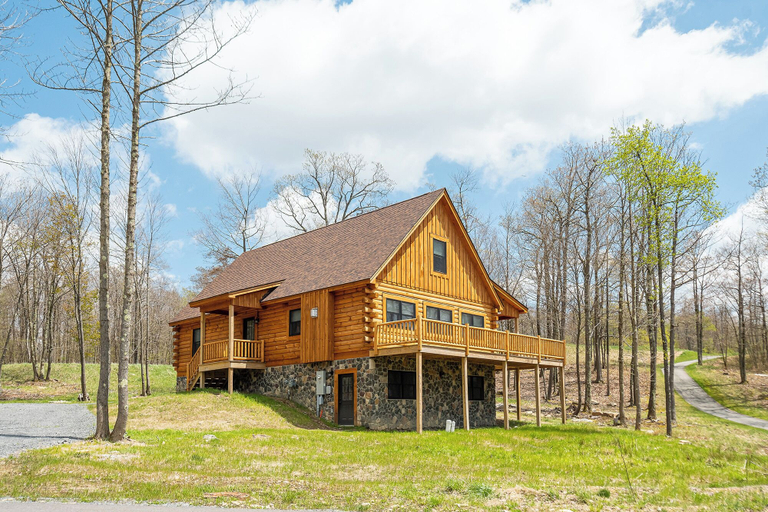Exterior & Views 1, John's Place by Taylor Made Deep Creek, Garrett