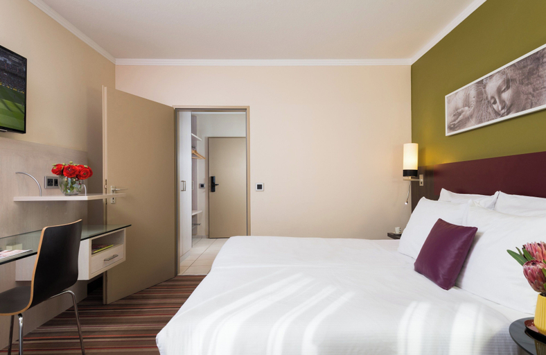 Bedroom 3, Leonardo Hotel & Residenz München, München