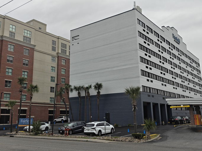 Exterior & Views 2, Fairfield by Marriott Inn & Suites Charleston Downtown, Charleston