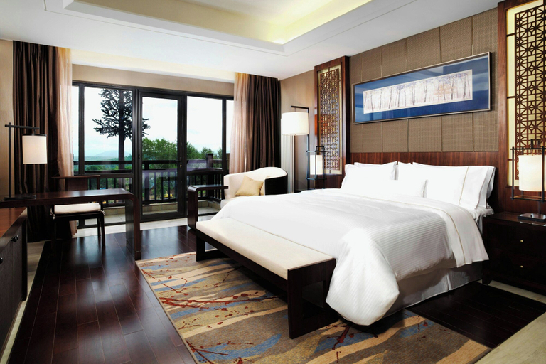 Bedroom 5, The Westin Changbaishan Resort, Baishan