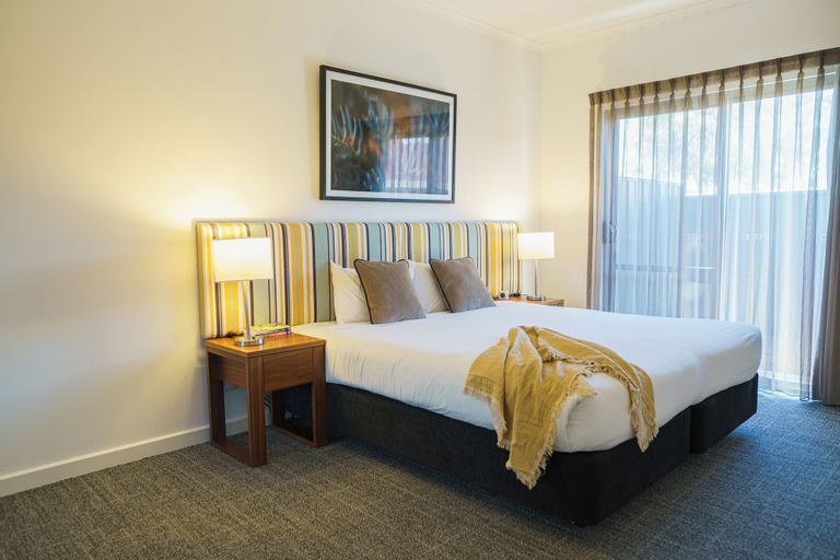 Bedroom 3, MainStay Suites Whyalla, Whyalla