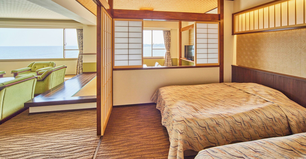 Bedroom 3, Mikazuki Sea-Park Hotel Katsuura, Katsuura