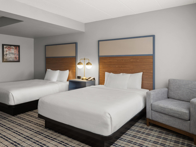 Bedroom 3, AmericInn by Wyndham Grand Forks, Grand Forks
