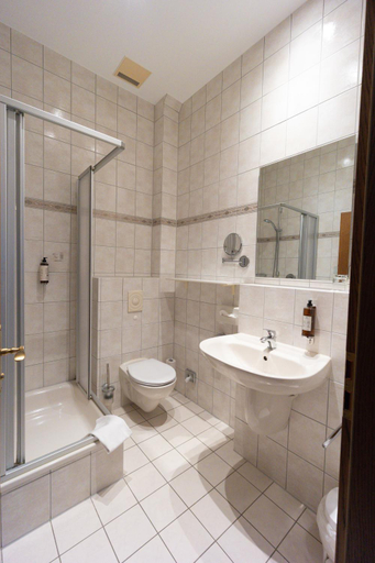 Bathroom 2, Landhotel Der Buchenhof Bad Essen, Osnabrück