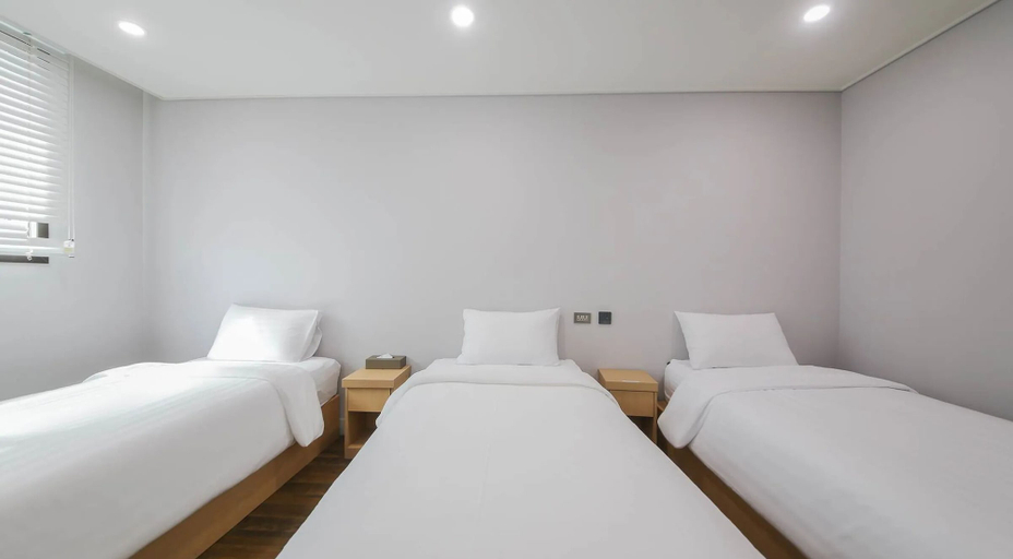 Bedroom 2, Aroomi Hotel Hyupjae, Jeju