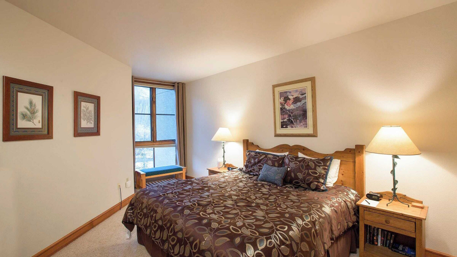Bedroom, Palmyra 4G by Avantstay Close to the Slopes & Town!, San Miguel