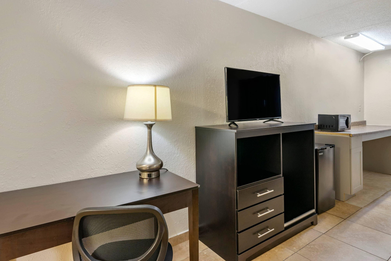Others 5, Rodeway Inn Clearwater - Dunedin, Pinellas