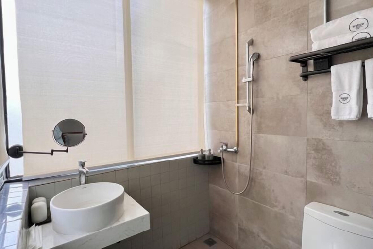 Bathroom 3, Xihu Yingxiu Xinsu Guesthouse, Huizhou