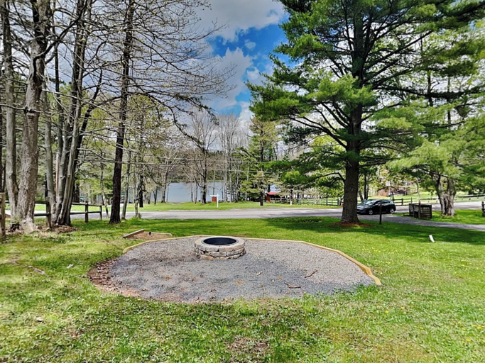 Others 5, Lakeview Cottage by Taylor Made Deep Creek, Garrett