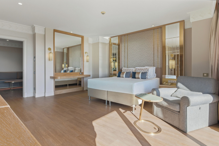 Bedroom 3, ELA Excellence Resort Belek - All Inclusive, Serik