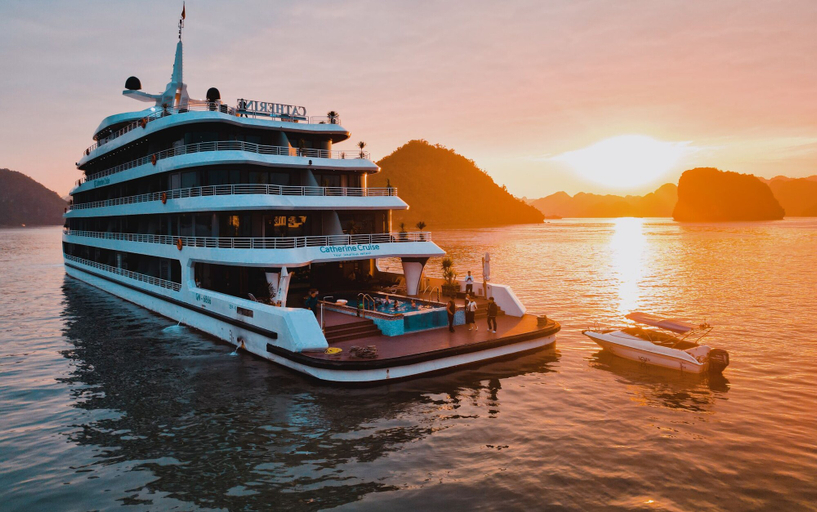 Exterior & Views 2, Catherine Cruises, Hạ Long