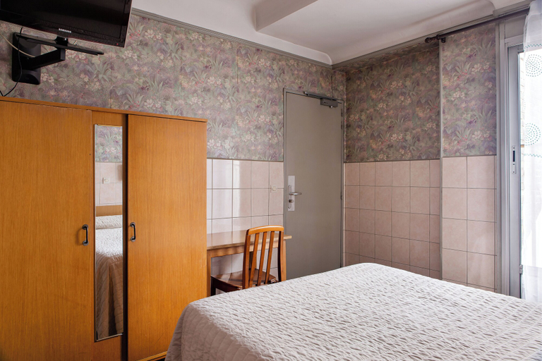Bedroom 3, Hôtel de la Comète, Paris