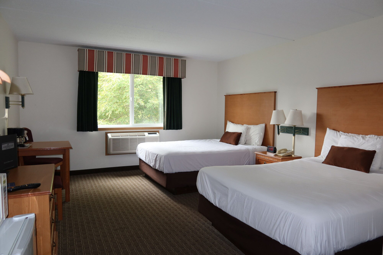 Bedroom 3, America's Best Value Inn, Wright