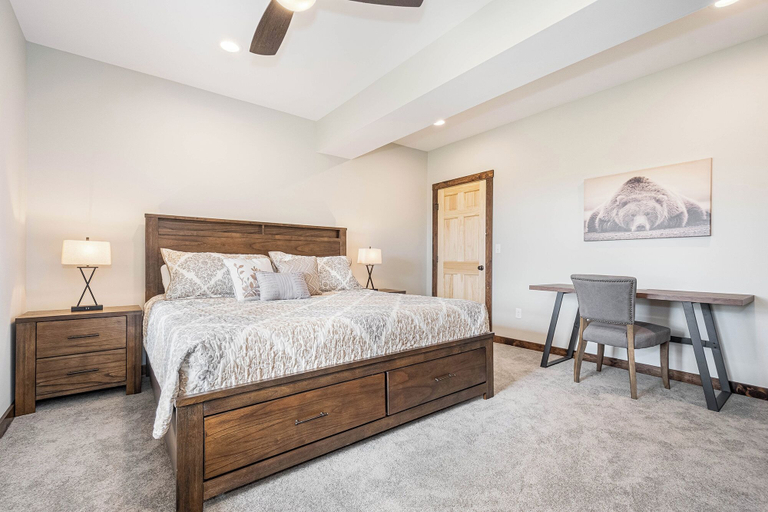 Bedroom 2, Sunshine Chalet by Taylor Made Deep Creek, Garrett