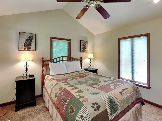 Bedroom 3, Cedar Ridge by Taylor Made Deep Creek, Garrett